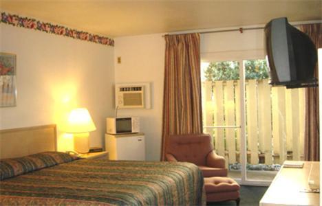 Travel Inn Vallejo Room photo